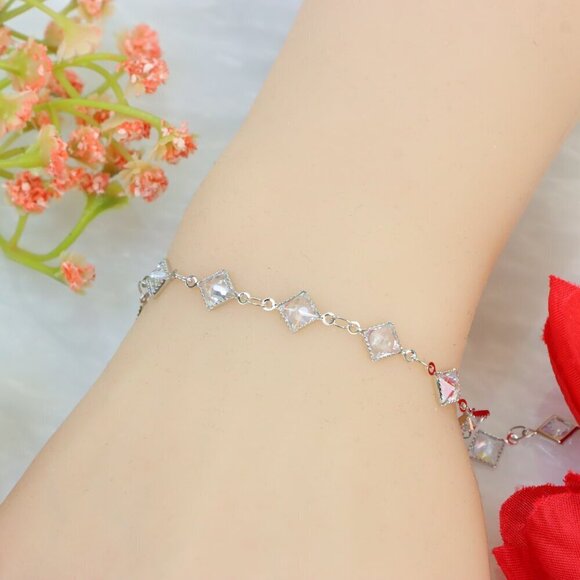 "New Beautiful Design Bracelet for Women/Girls, Gift, B803 - Picture 10 of 10